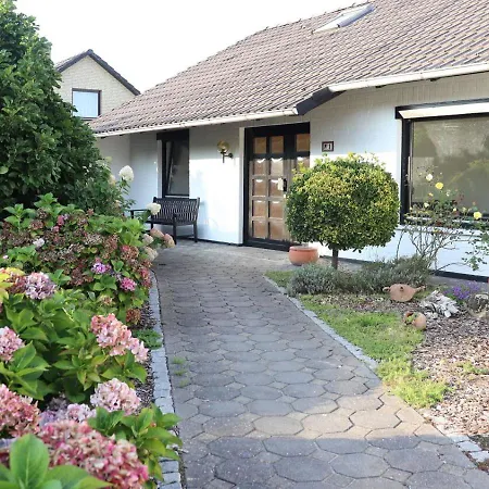 Watt N Huus Holiday home *